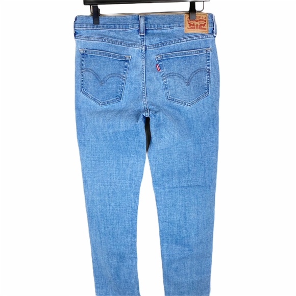 Levi's Boyfriend Jeans - Picture 7 of 13